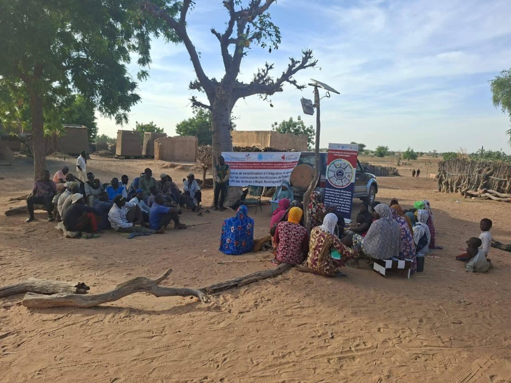 Dialogue communautaire s’est tenu avec la communauté des victimes d’Ogossagou Peulh. whatsapp image 2026 01 15 at 14.17.04