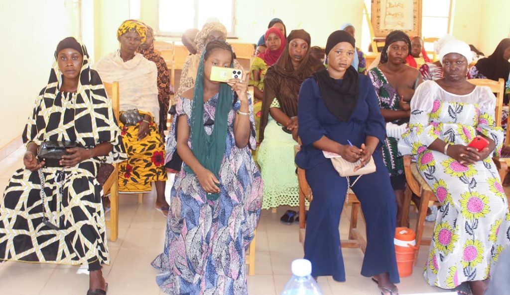 AUTONOMISATION DES FEMMES DÉPLACÉES À SÉVARÉ : RENFORCEMENT DES CAPACITÉS EN FABRICATION DE SAVON whatsapp image 2026 08 12 at 19.27.44 (1)